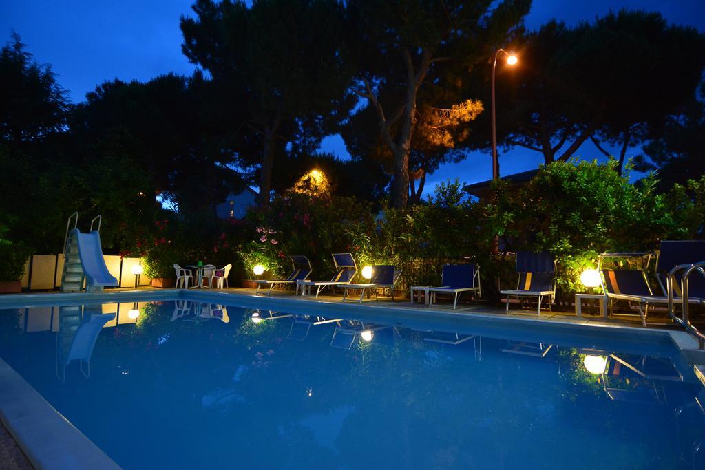 Hotel Zani Cervia Exteriér fotografie