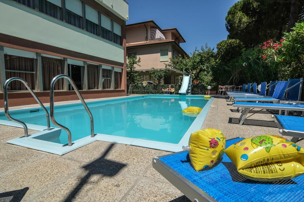 Hotel Zani Cervia Exteriér fotografie